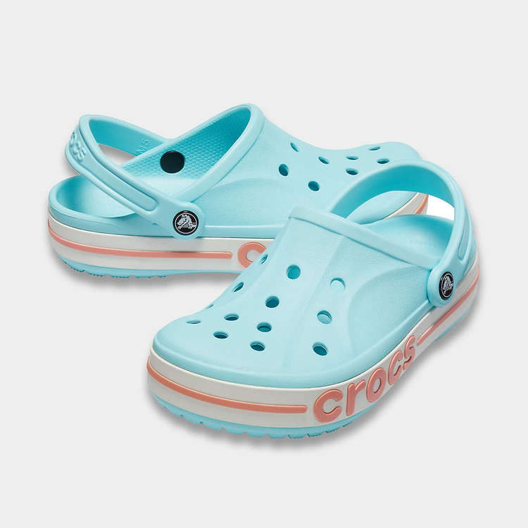 crocs_bayaband_clog_ice_blue_kroksy_baiabend_zhenskye_holubye_1